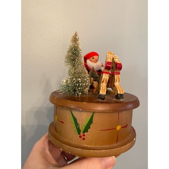 Vintage German Wooden Santa Claus Sleigh Music Box With Reindeer & Tree - Picture 3 of 5